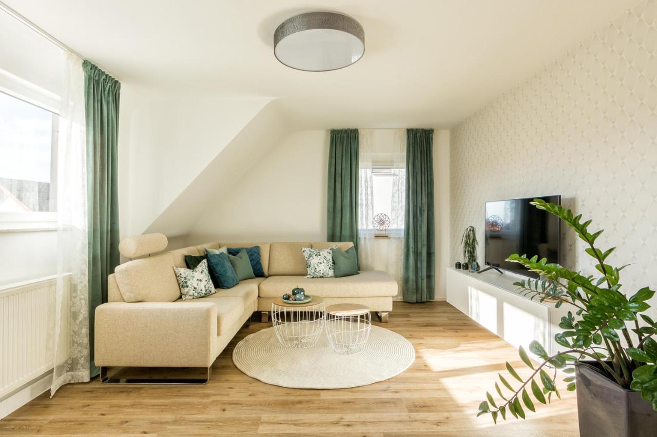 Ferienwohnung Albblick Holzmaden ภายนอก รูปภาพ